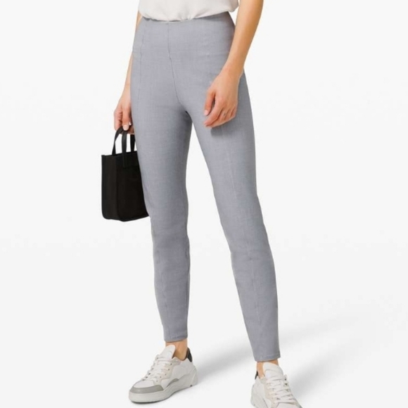 lululemon athletica Pants - 🔥FINAL SALE🔥 Lululemon Here to There HR 7/8 Pant - Grey